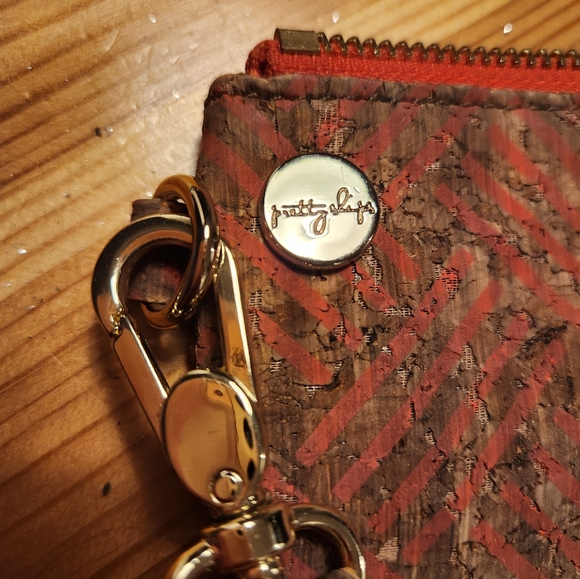 Boutique Find Cork Wristlet - Picture 4 of 4